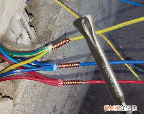 4平方铜线带多少千瓦,6平方铜线带多少千瓦220v