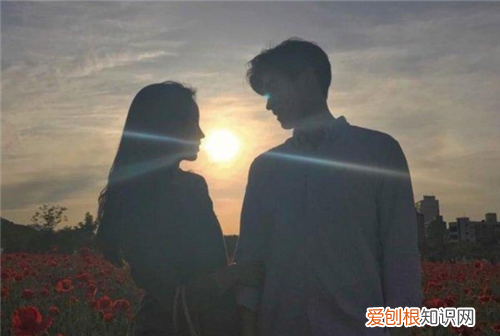 59代表爱情什么意思 男生对女生有意思的细节