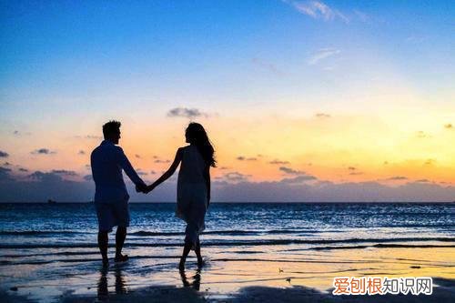 怎么判断对方是否喜欢你 看这几点就知道