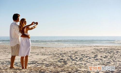 怎么判断对方是否喜欢你 看这几点就知道