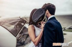 网上谈恋爱有什么坏处 如何正确对待网恋
