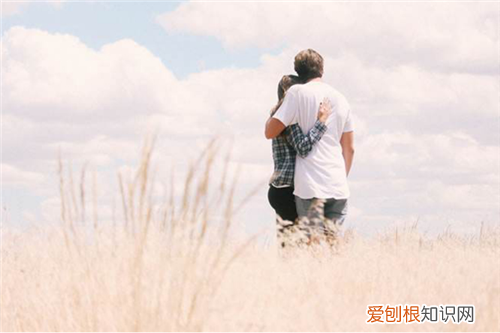 如何看男朋友对自己是不是真的 如何更深入了解男朋友