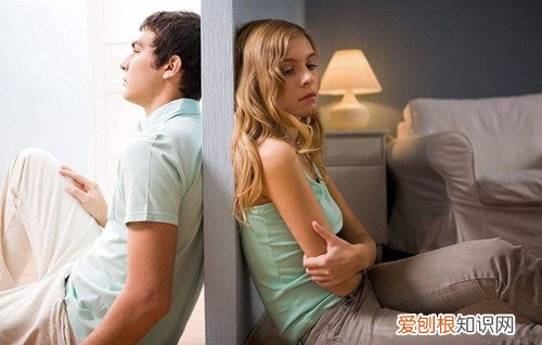 男人出轨后13个征兆 出现这些征兆女人要引起注意