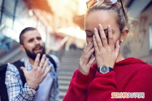 一个男人反感你的表现 出现这几种表现说明不爱你了