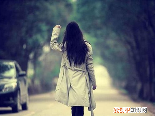 女朋友说冷静几天怎么办 女人真心想分手的表现