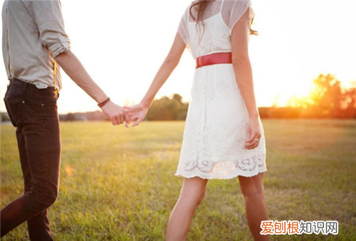 复合怎么开口第一句 如何维护两个人的感情