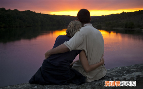 纪念在一起7年的句子 情侣怎样能增进感情