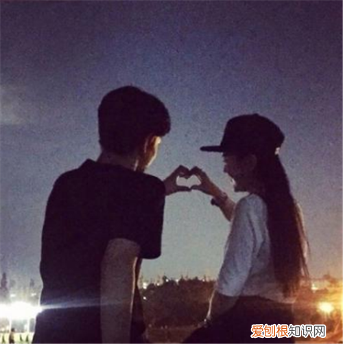 纪念在一起三年的语句 刚在一起的情侣送什么礼物