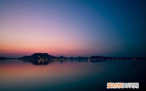 抖音上发表自己结婚句子 抖音超火晒结婚证句子