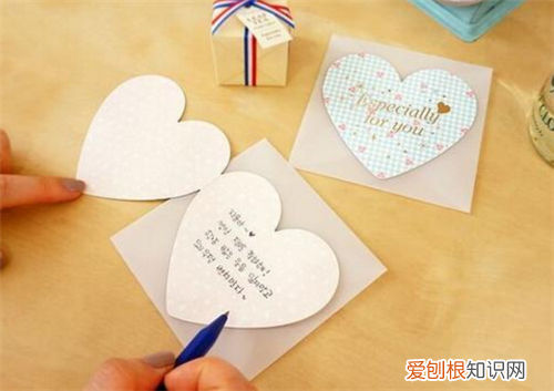 给老师的生日祝福语幽默 送老师的花什么合适