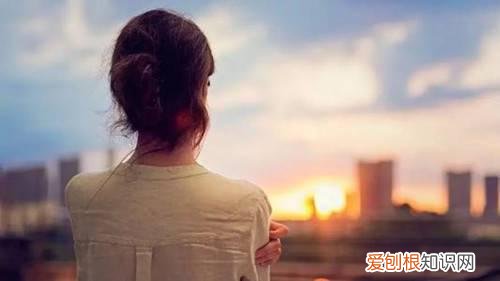 越过越累的婚姻的说说 老公听完心寒绝望