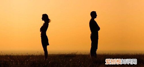 夫妻七年之痒的症状有哪些 七年之痒危险期多久