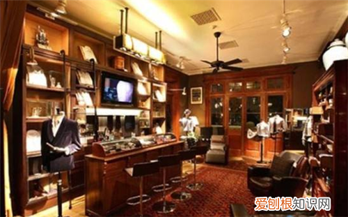 婚纱店可以租西服吗 婚纱店租衣物要注意什么