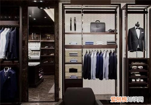 婚纱店可以租西服吗 婚纱店租衣物要注意什么
