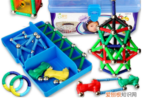 磁力棒玩具哪个牌子好 孩子玩磁力棒玩具有哪些好处