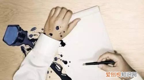 衣服沾上果汁的洗涤方法有哪些 其他污渍该如何去除