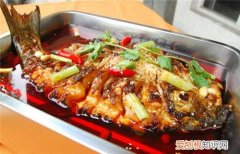 如何在家自己做烤鱼做烤鱼注意事项有哪些