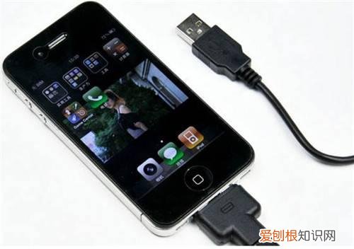 手机冲不进去电怎么回事手机充不进电7个小妙招