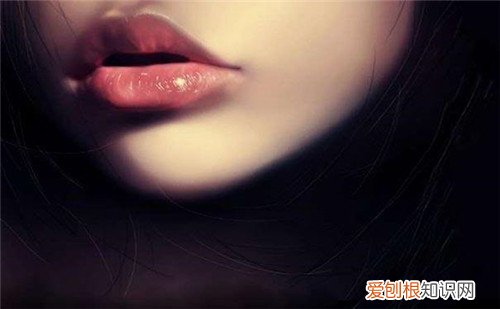 嘴上起泡怎样快速下去嘴上起泡可以涂牙膏吗