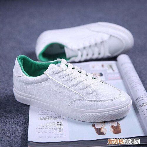 帆布鞋怎么清洗白色帆布鞋变黄了怎么办