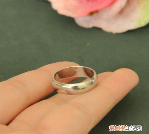 铂金价格多少钱一克2018 如何辨别铂金的真假