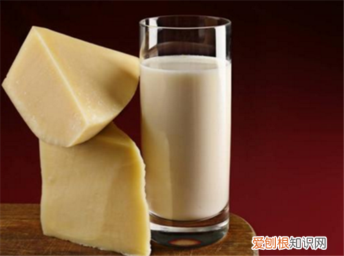 牛奶什么时候喝最好 纯牛奶的保存方法