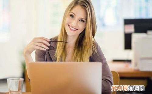 如何防电脑辐射电脑辐射脸上起痘痘怎么办