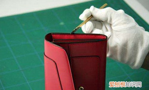 皮具保养小常识2018皮包旧了怎么恢复光亮