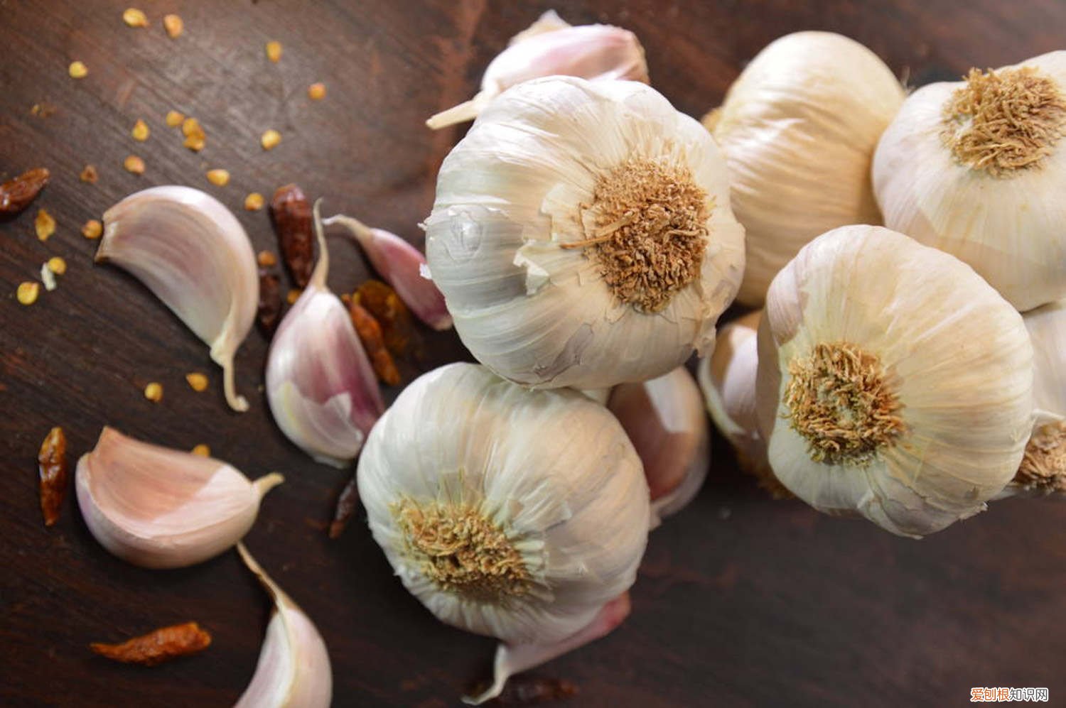 矿泉水瓶怎么种大蒜 怎么种大蒜