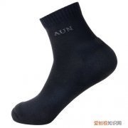 aun袜子为什么那么贵脚出汗穿什么袜子好