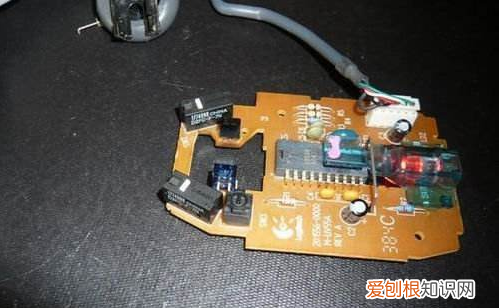 鼠标为什么会失灵呢 鼠标右键失灵怎么办