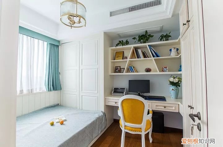 小户型书桌柜这样设计，美观不占空间！，书桌和柜的整体设计