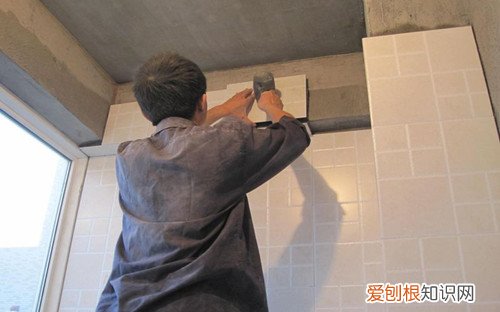 什么季节不能贴瓷砖贴瓷砖有什么注意事项