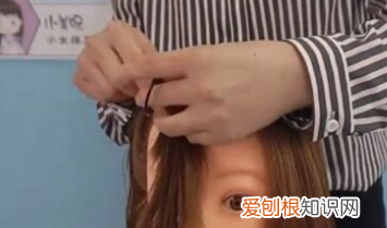 如何给宝宝梳简单的小辫，小孩扎辫子教程简单好看短发