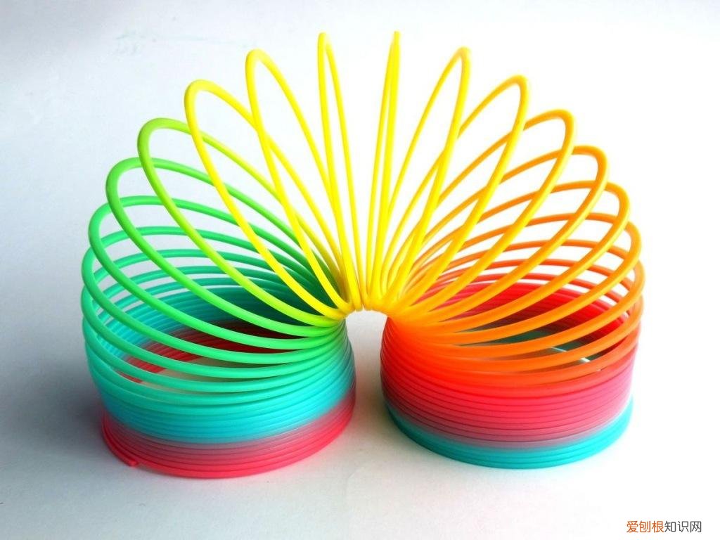 彩虹圈是什么东西 彩虹圈玩耍新手指南