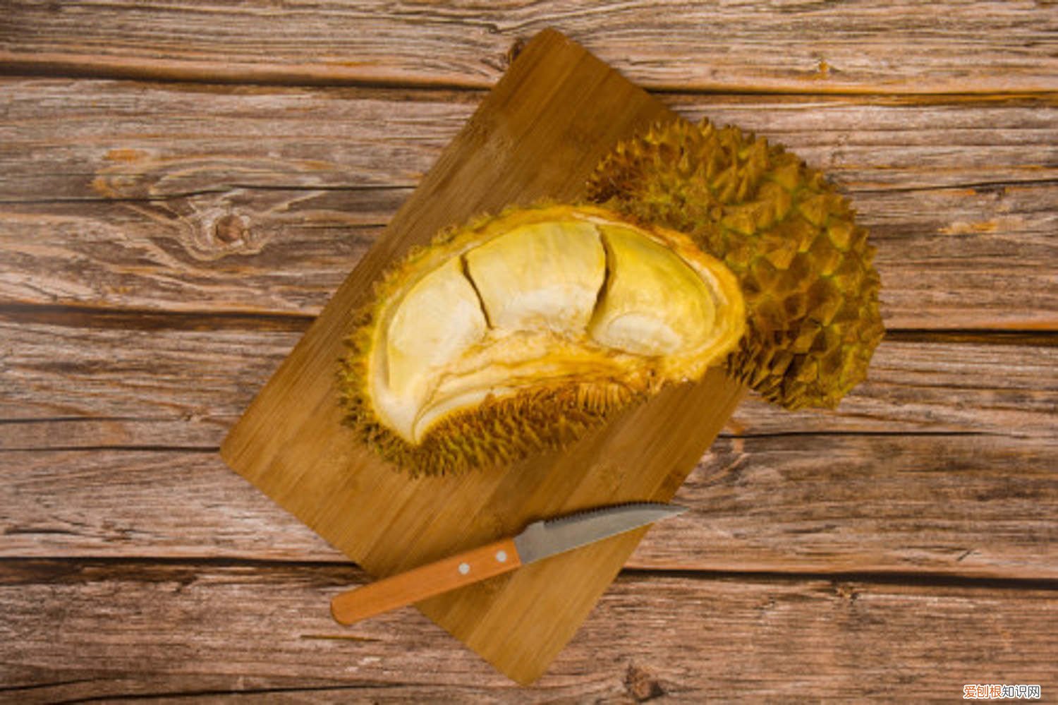 整个榴莲怎么打开 榴莲怎么打开
