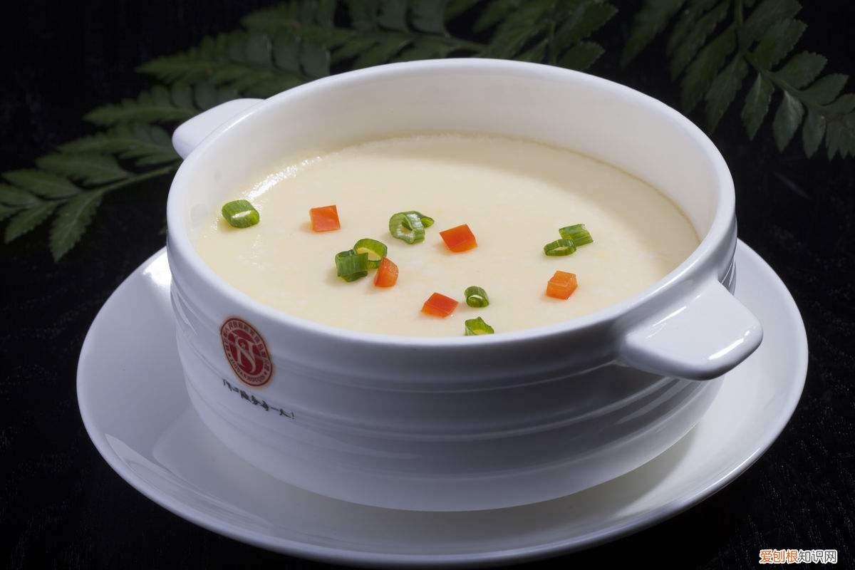 蒸鸡蛋羹的做法 三招教你蒸出嫩滑的鸡蛋羹