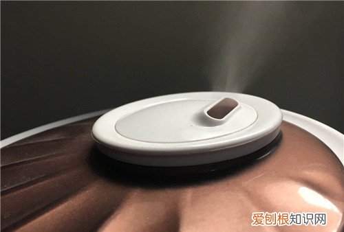 太热的暖气屋有什么办法解决 暖气太热也要利用起来