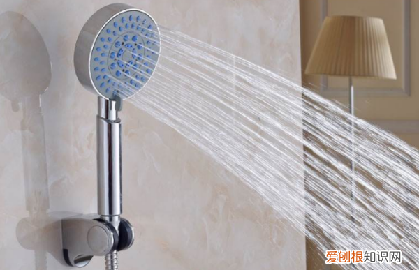 自来水压力小怎么解决,家里洗澡水压太小怎么办