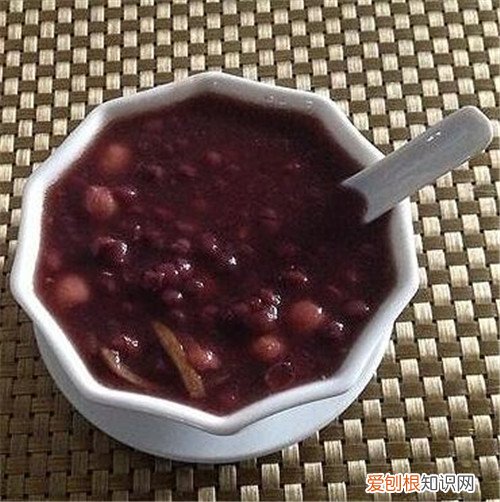 红豆沙有哪些营养 红豆怎么煮容易烂