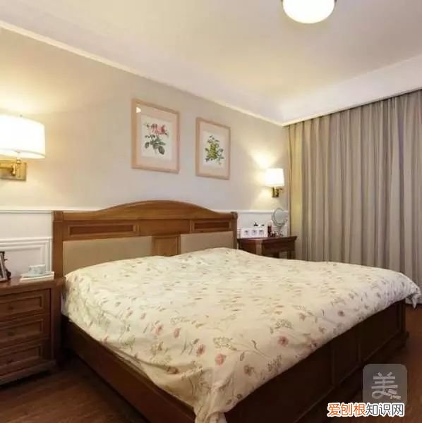 传统的北欧家装，玄关挂画很特别，空间氛围很温馨！，玄关画北欧风