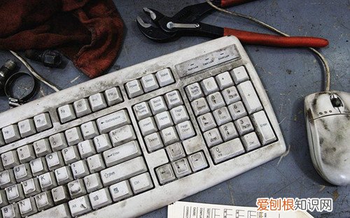 电脑键盘和鼠标多少钱初学电脑键盘怎么打字