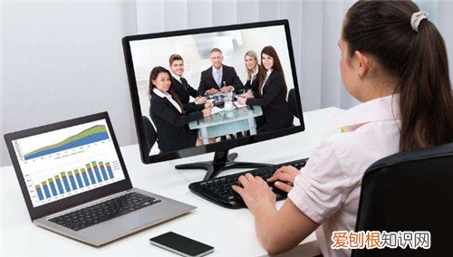 电脑屏幕不亮怎么回事电脑屏幕开机不亮的故障排除方法