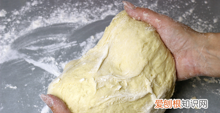 麻叶怎么做好吃，炸麻叶的正确和面方法怎么炸萝卜完子放鸡蛋吗