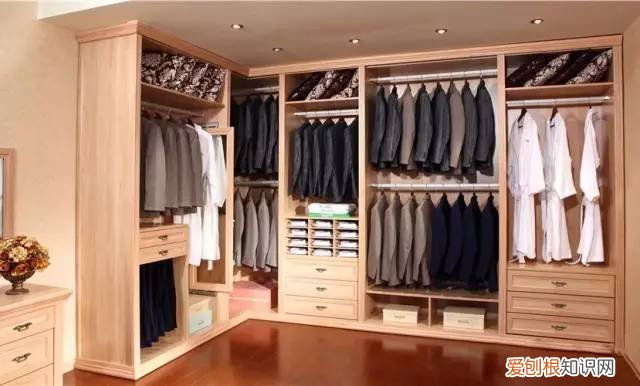 原来敞开式衣柜好处这么多，后悔现在才知道~，衣柜需要敞开通风吗
