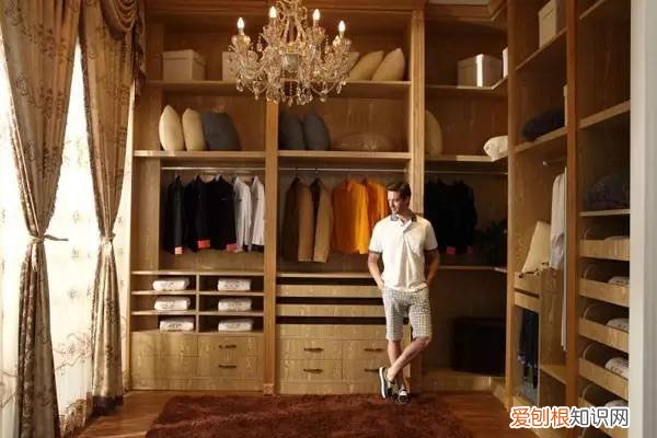 原来敞开式衣柜好处这么多，后悔现在才知道~，衣柜需要敞开通风吗