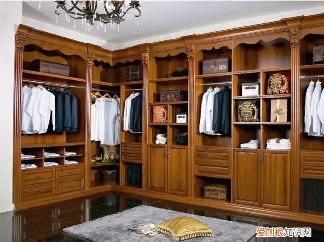 原来敞开式衣柜好处这么多，后悔现在才知道~，衣柜需要敞开通风吗