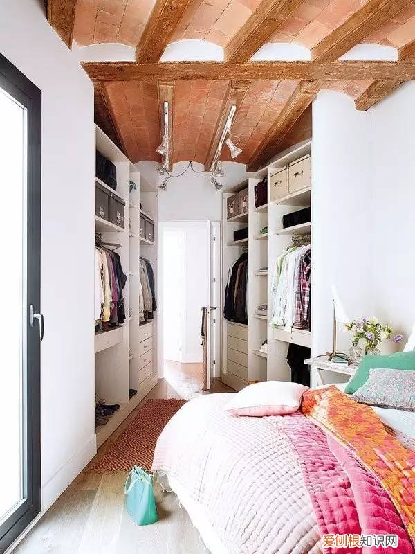 原来敞开式衣柜好处这么多，后悔现在才知道~，衣柜需要敞开通风吗