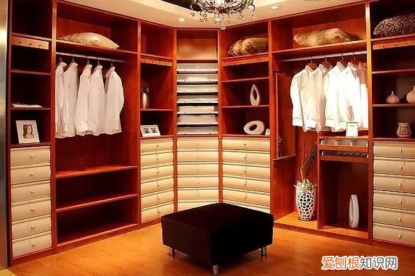 原来敞开式衣柜好处这么多，后悔现在才知道~，衣柜需要敞开通风吗