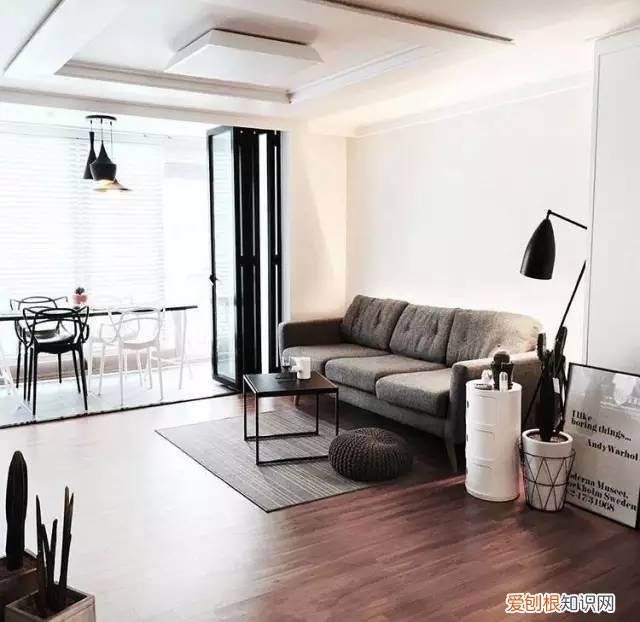 小空间也有大格局，如此巧妙的小客厅布置你试过吗？，大客厅空间利用